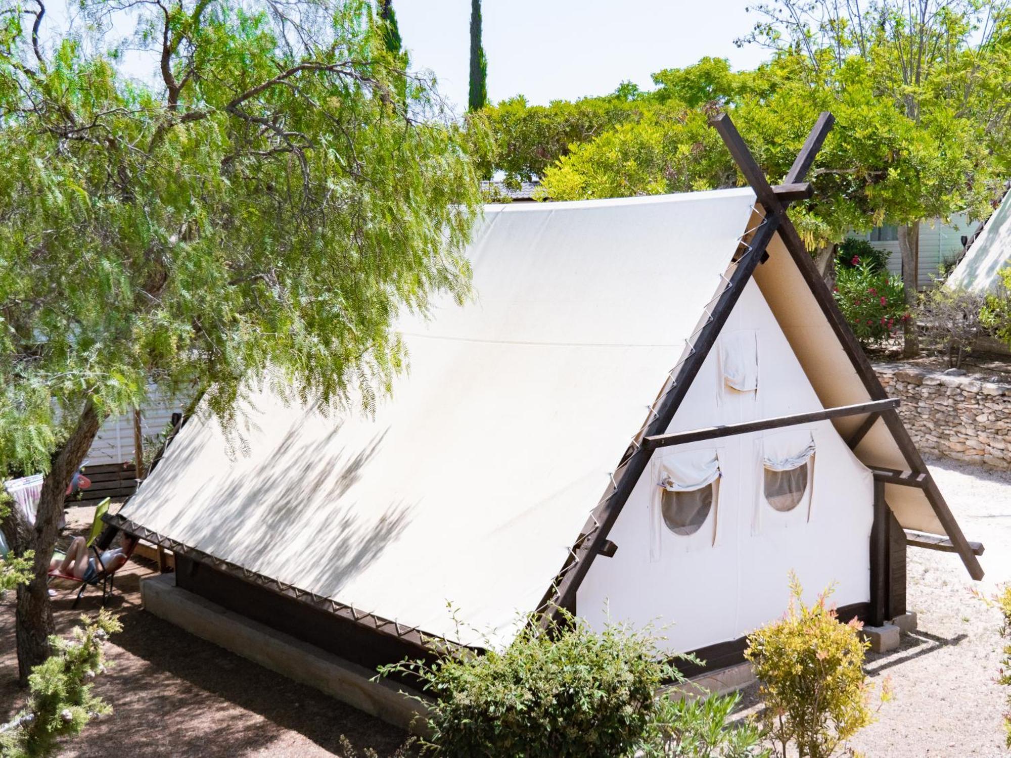 Camping L'Orangeraie Calig ภายนอก รูปภาพ