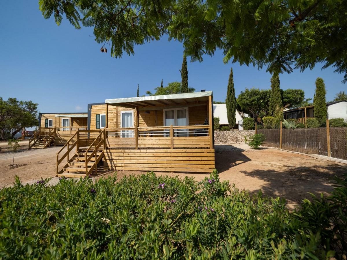 Camping L'Orangeraie Calig ภายนอก รูปภาพ